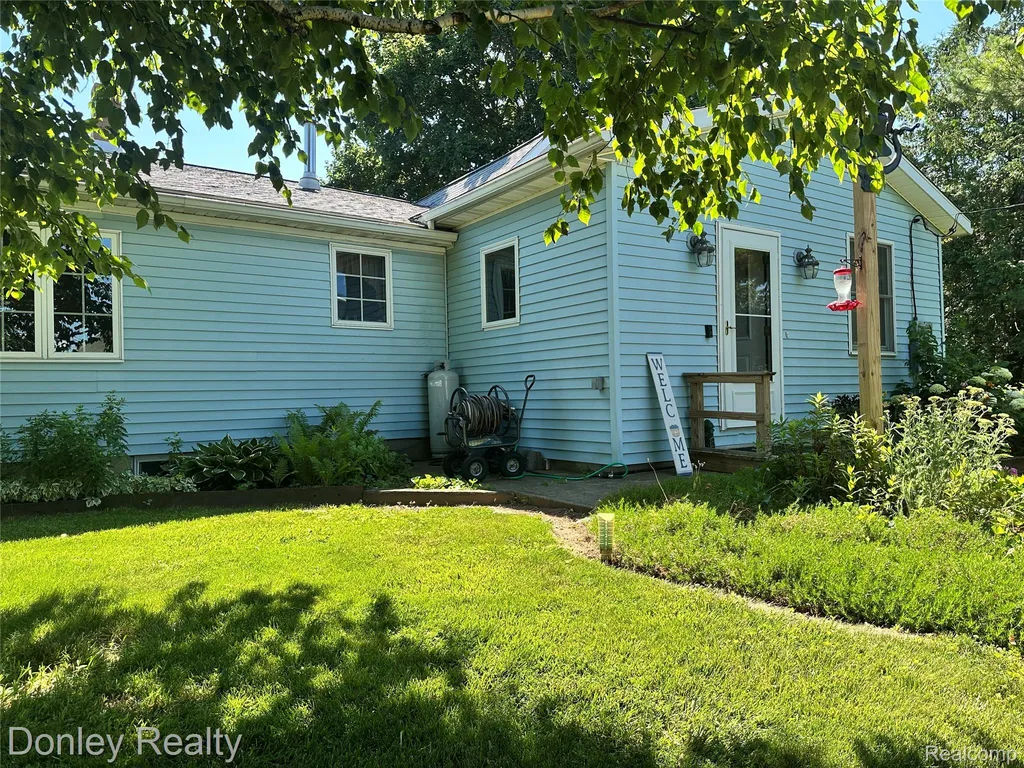 25 Bulgrien Road Moore Township MI 48472