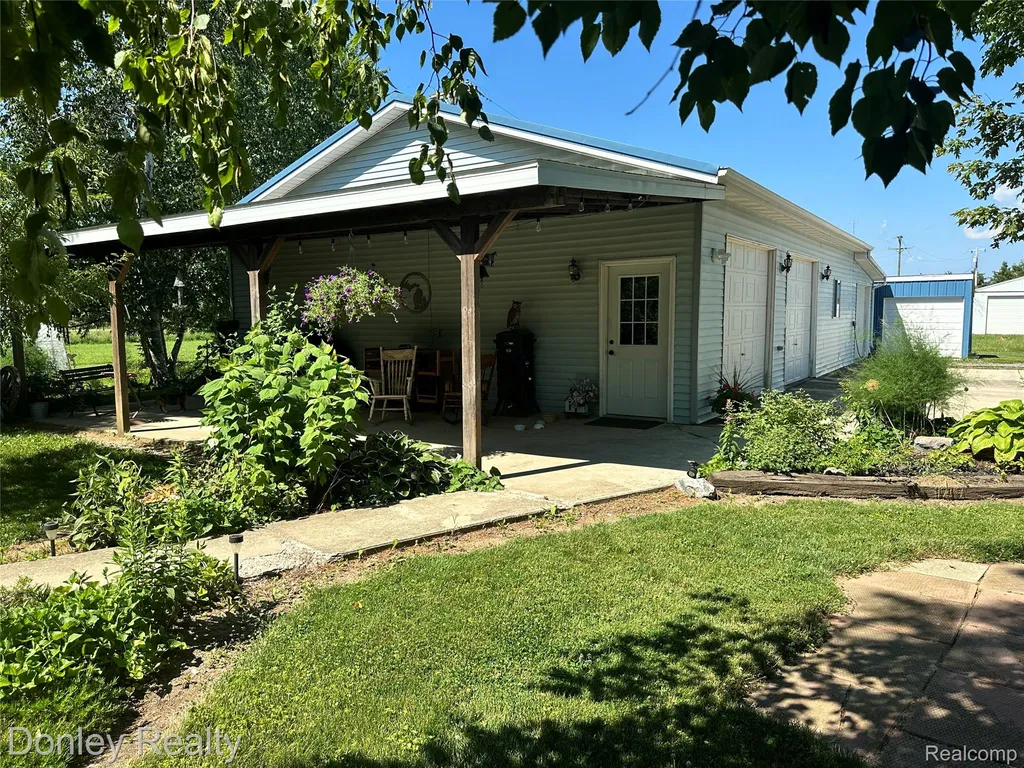 25 Bulgrien Road Moore Township MI 48472