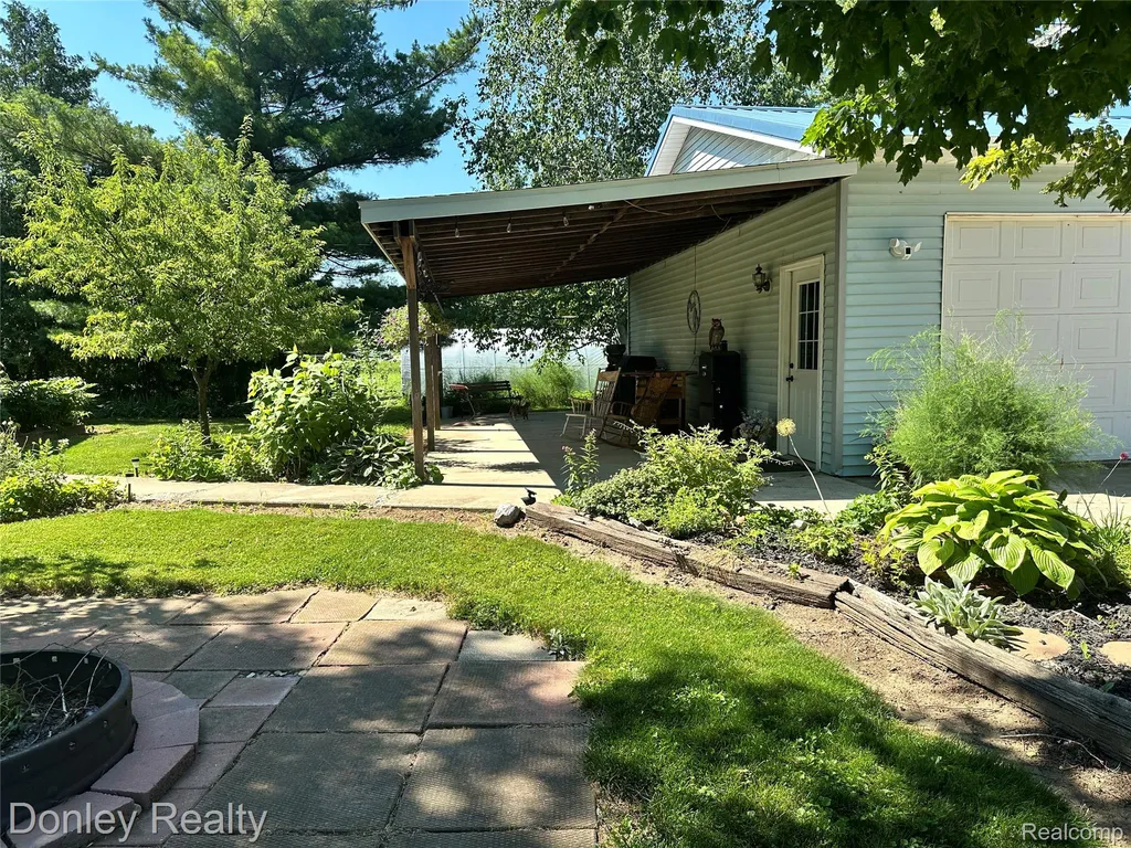 25 Bulgrien Road Moore Township MI 48472