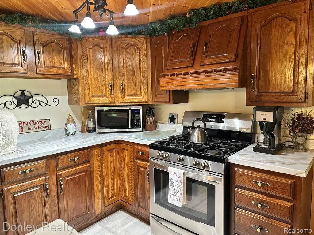 25 Bulgrien Road Moore Township MI 48472