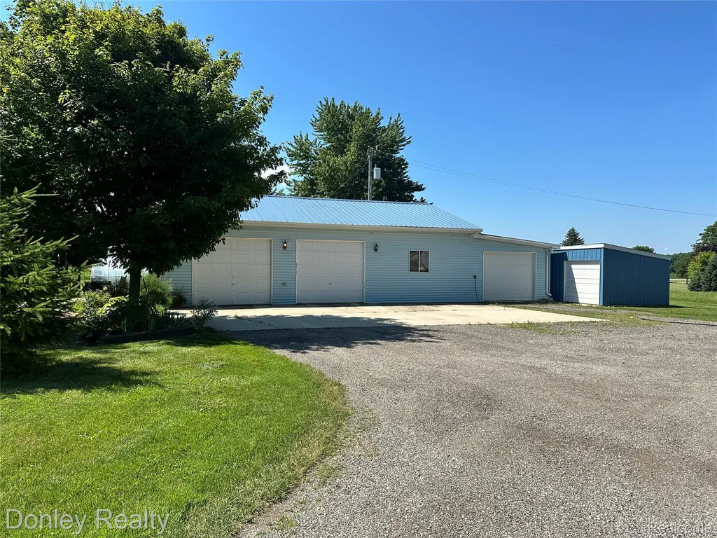 25 Bulgrien Road Moore Township MI 48472
