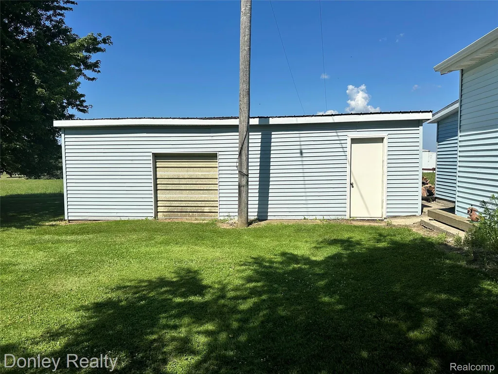 25 Bulgrien Road Moore Township MI 48472