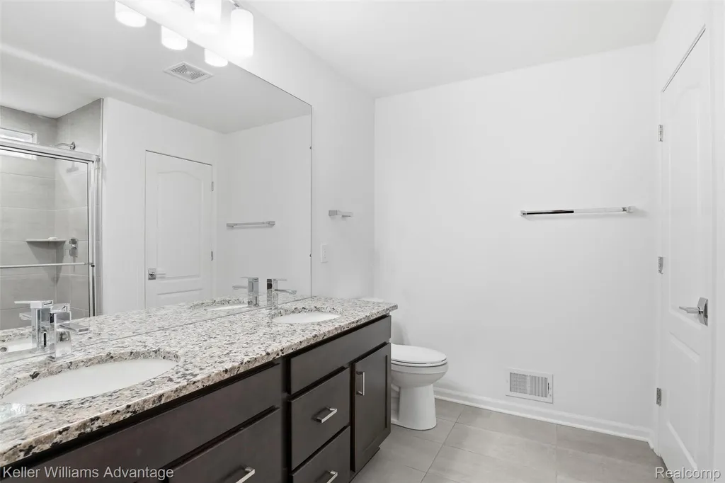 24506 Jade Drive Farmington Hills City MI 48336