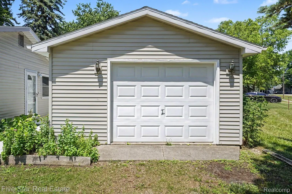 221 Athletic Street Forest Township MI 48463
