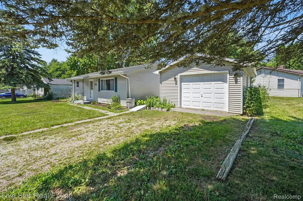 221 Athletic Street Forest Township MI 48463