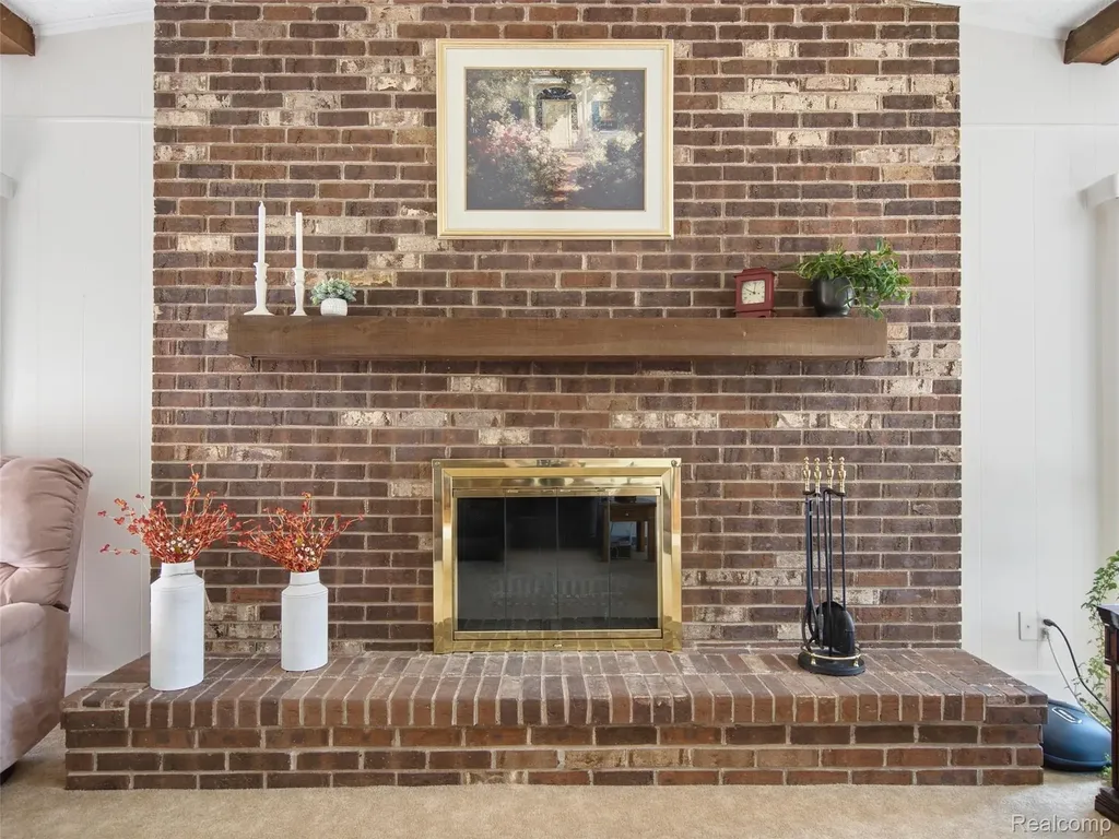 28854 Eton Glen Farmington Hills City MI 48331