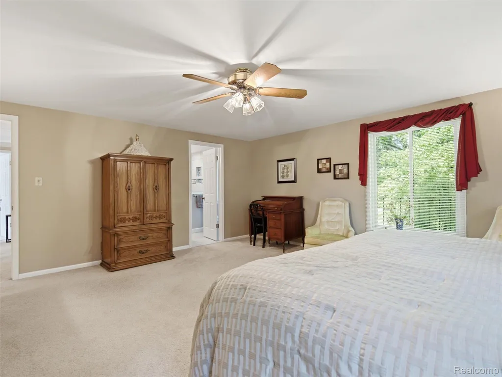28854 Eton Glen Farmington Hills City MI 48331