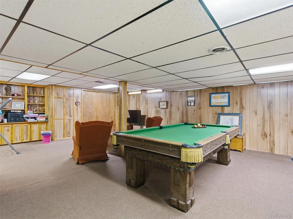 28854 Eton Glen Farmington Hills City MI 48331