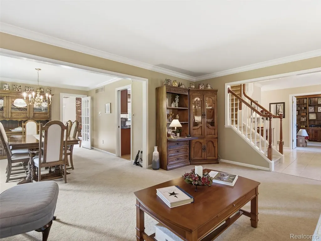 28854 Eton Glen Farmington Hills City MI 48331