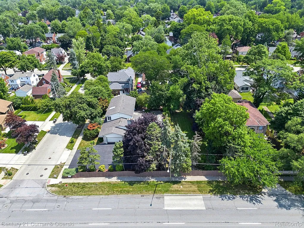 23941 Marshall Street Dearborn City MI 48124