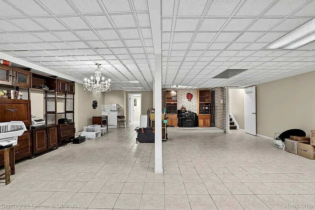 23941 Marshall Street Dearborn City MI 48124