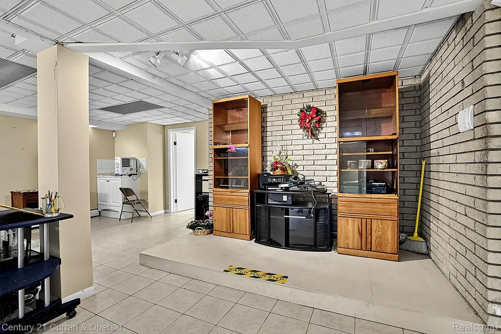 23941 Marshall Street Dearborn City MI 48124