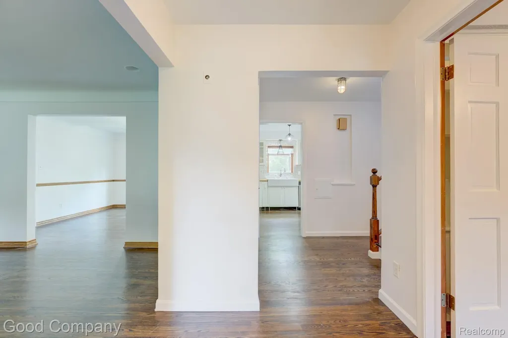 10 Millington Road Pleasant Ridge City MI 48069