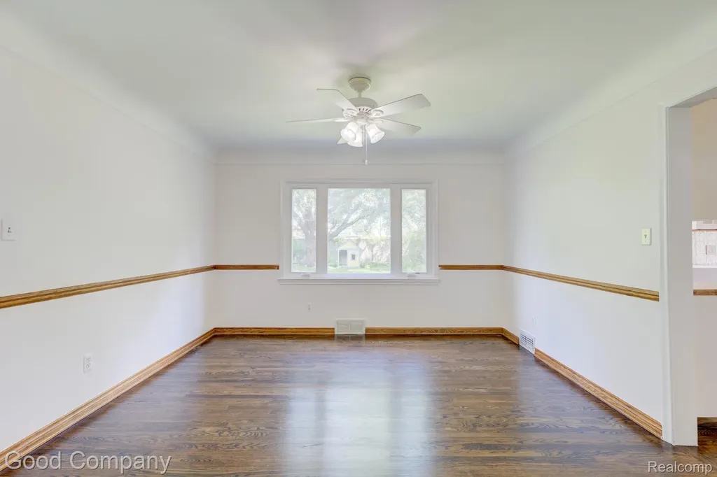 10 Millington Road Pleasant Ridge City MI 48069