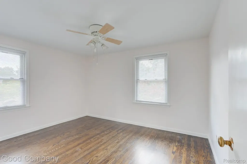 10 Millington Road Pleasant Ridge City MI 48069