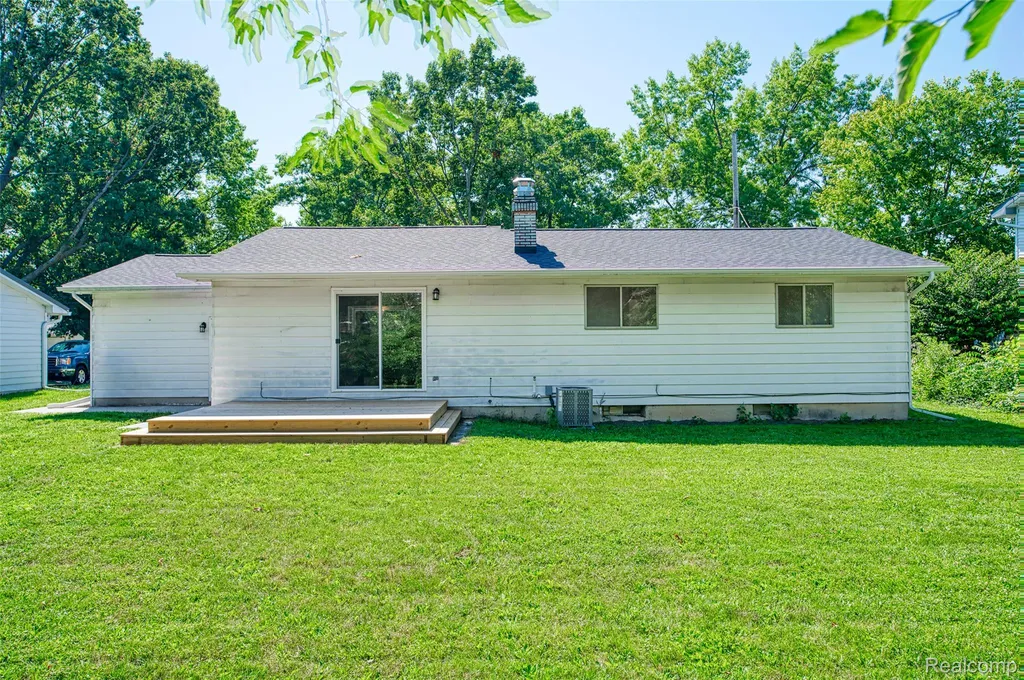 6201 Lerner Way Lansing City MI 48911