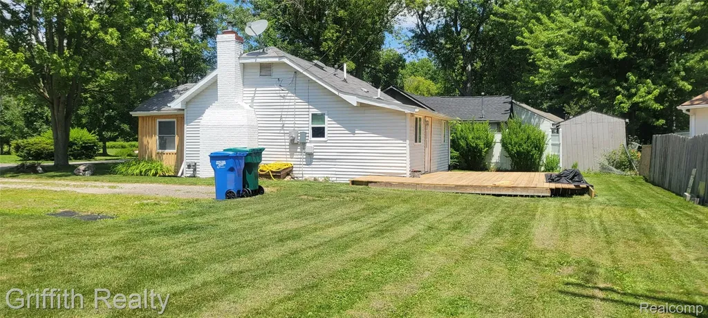 1382 Elmhurst Drive Genoa Township MI 48843