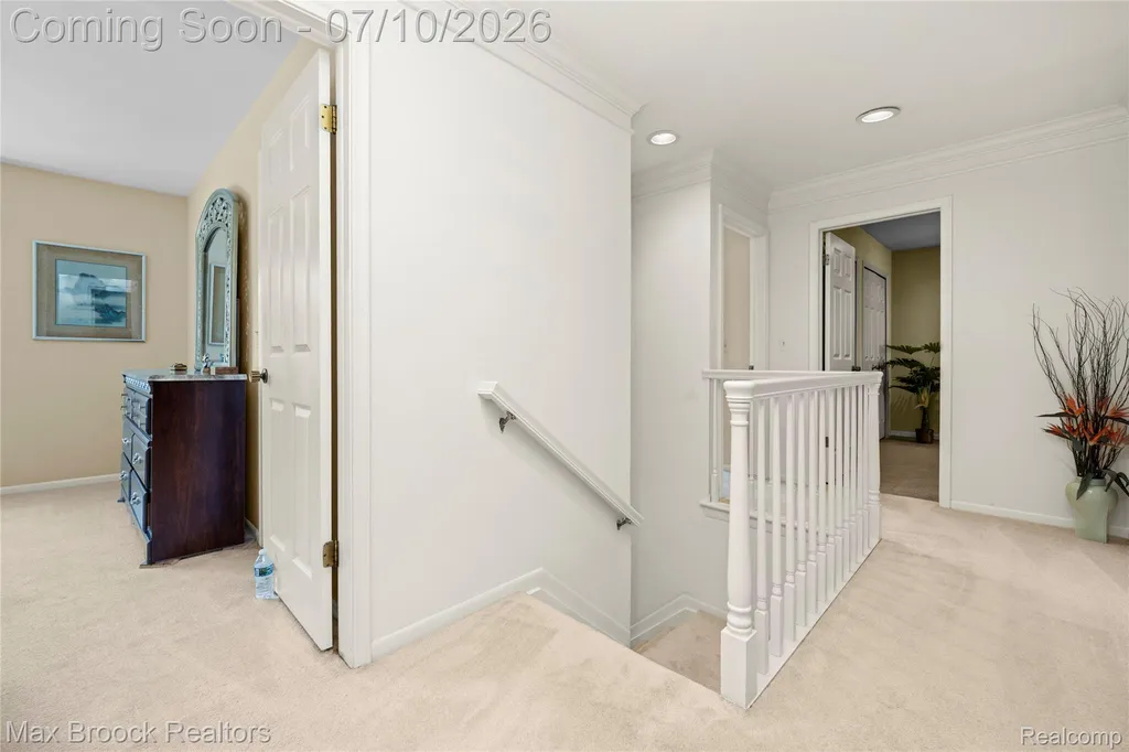 31223 Country Ridge Circle Farmington Hills City MI 48331