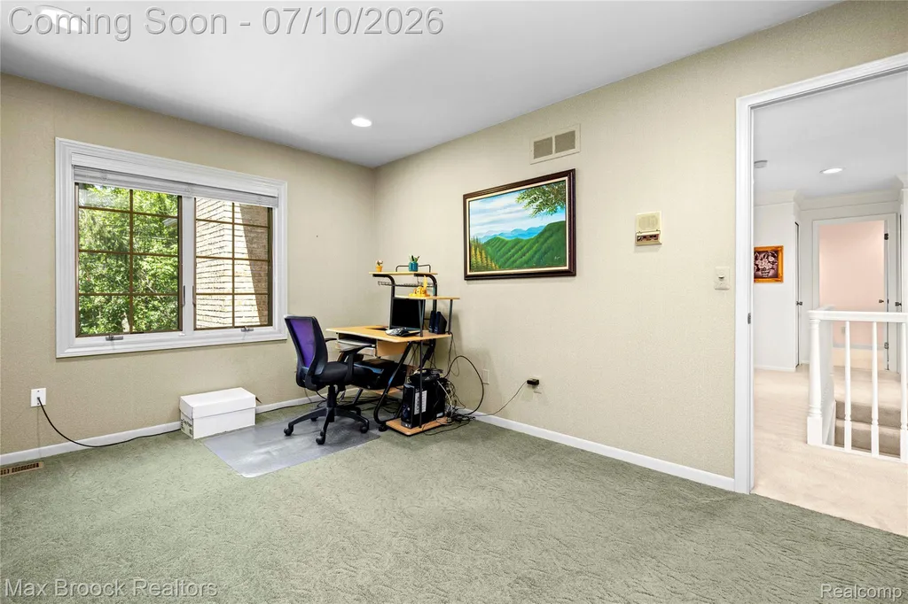31223 Country Ridge Circle Farmington Hills City MI 48331