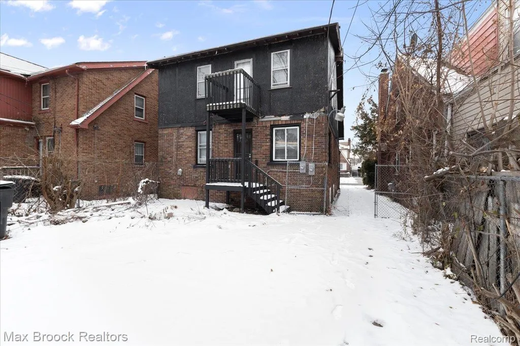 17180 Kentucky Street Detroit City MI 48221