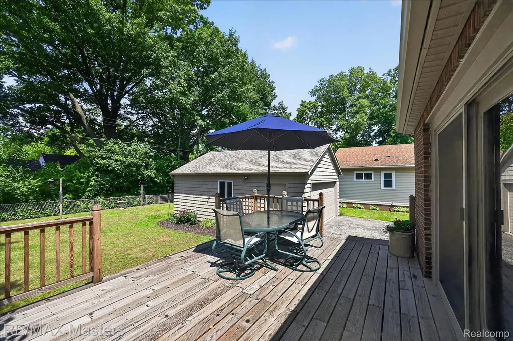 649 Borgess Avenue Monroe City MI 48162
