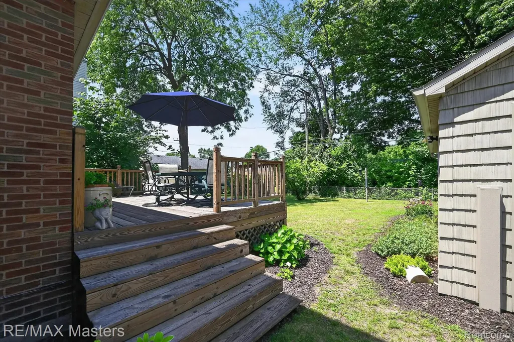 649 Borgess Avenue Monroe City MI 48162