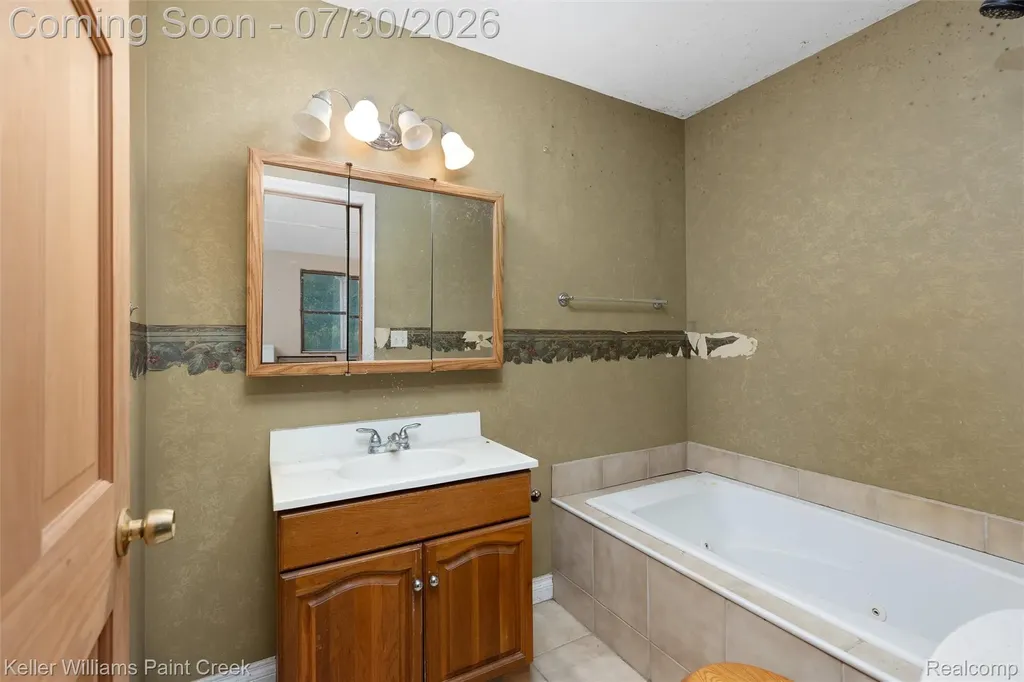 7544 Ravenswood Road Wales Township MI 48027
