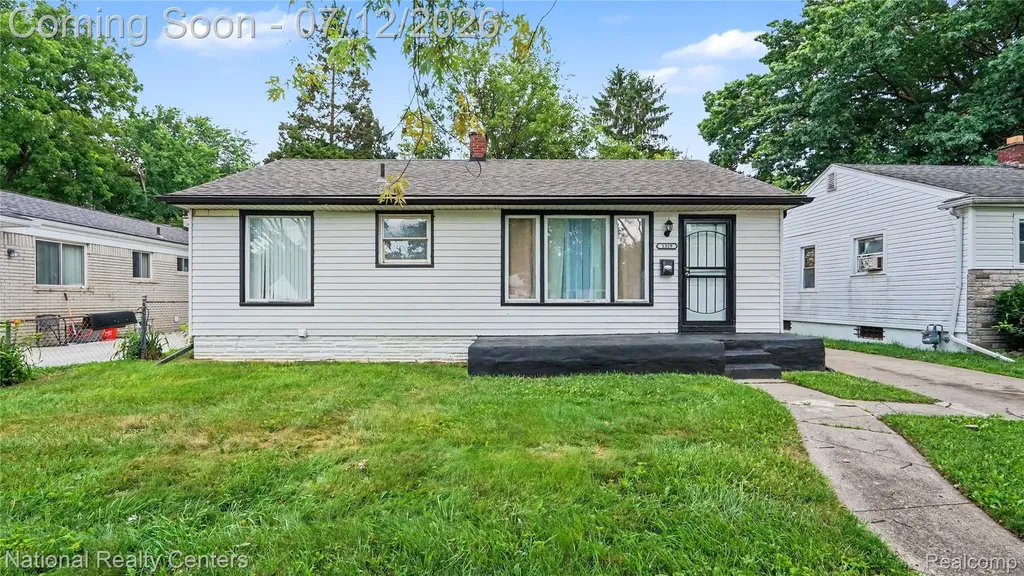 1329 Woodland Drive Inkster City MI 48141