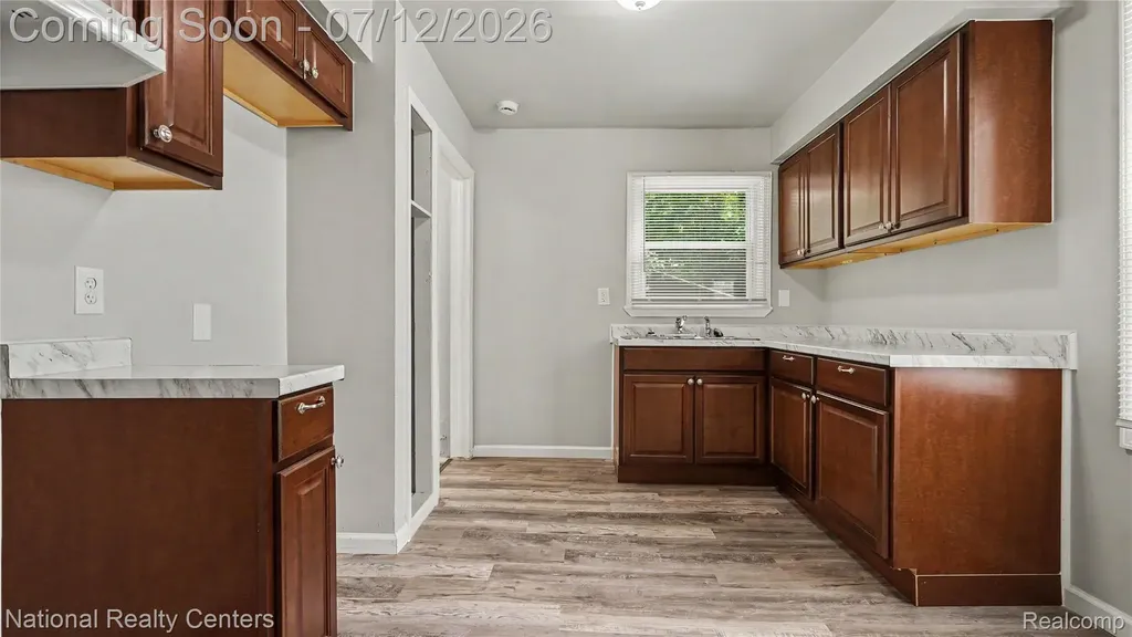 1329 Woodland Drive Inkster City MI 48141