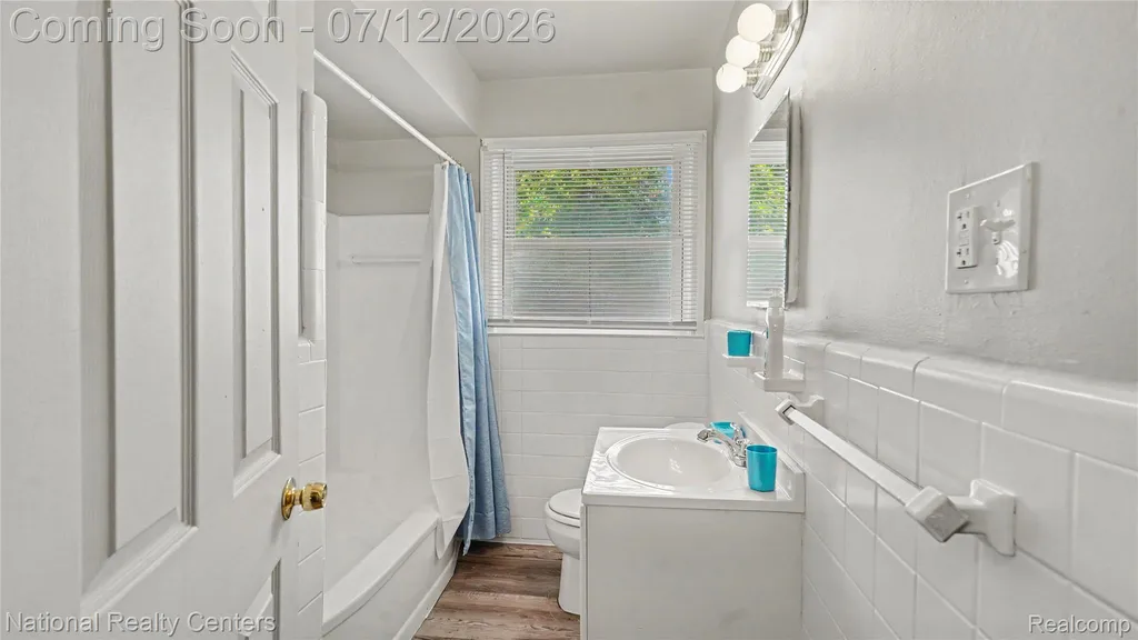 1329 Woodland Drive Inkster City MI 48141