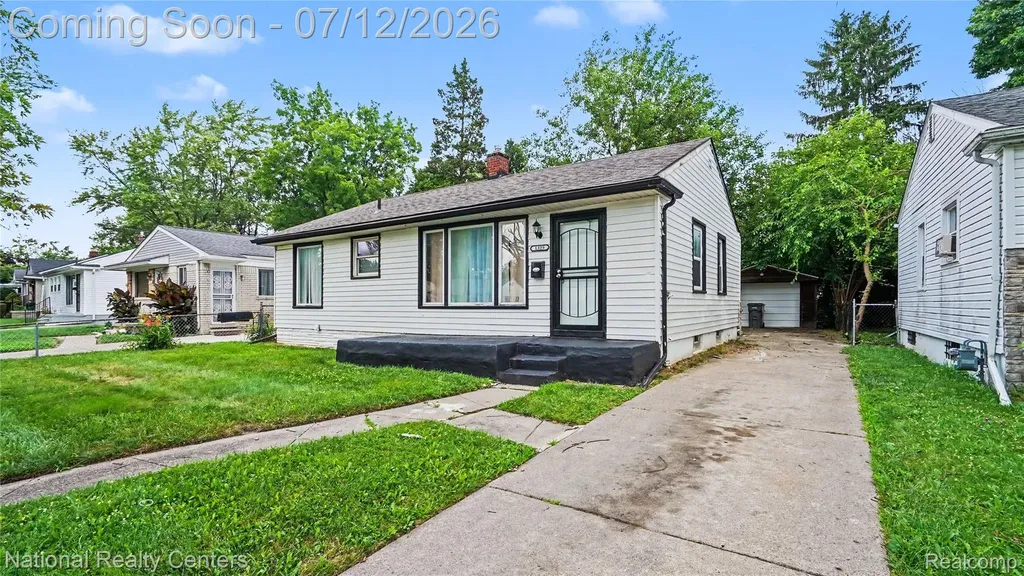 1329 Woodland Drive Inkster City MI 48141