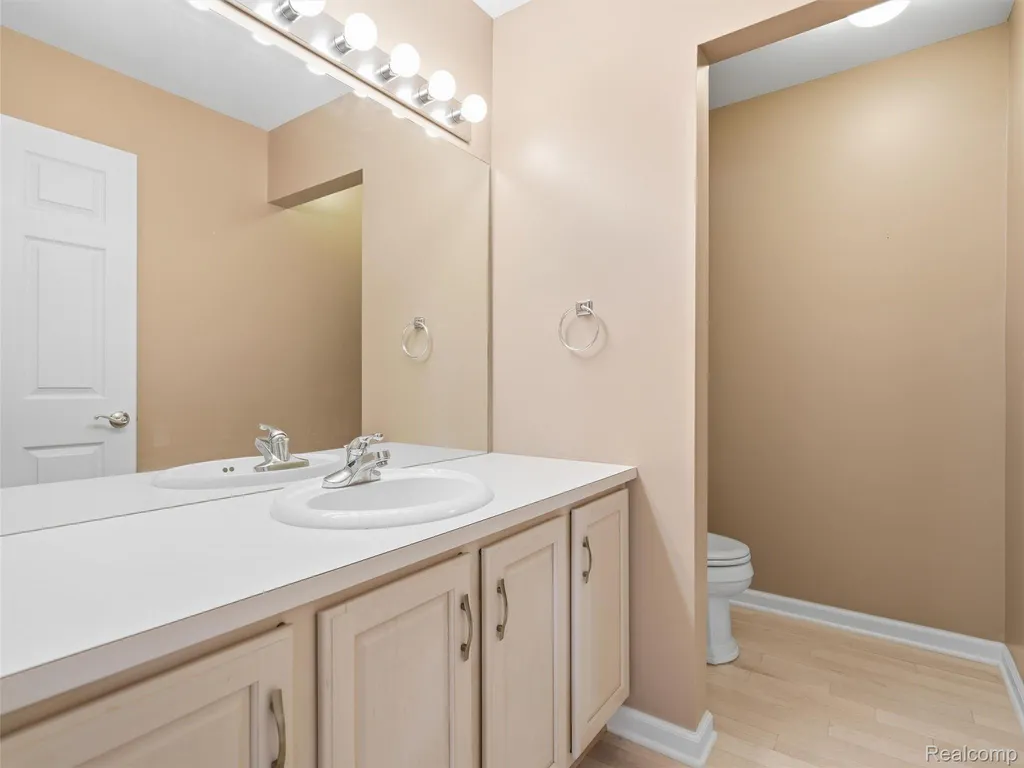 6394 Heron Park Way Independence Charter Township MI 48346