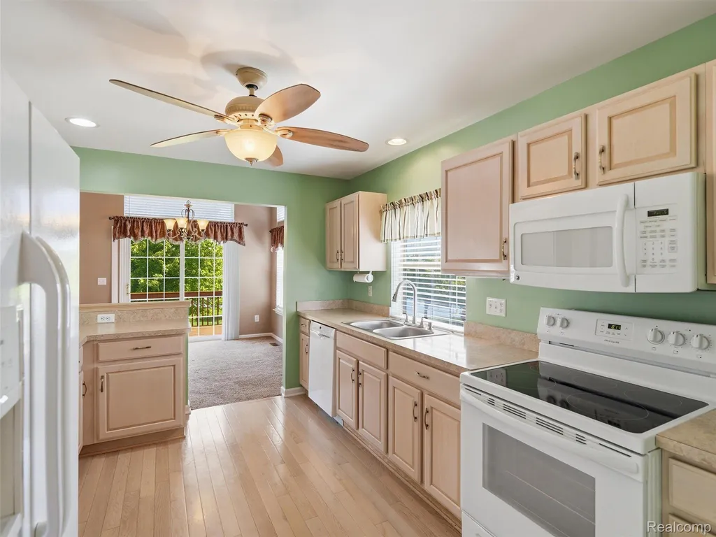 6394 Heron Park Way Independence Charter Township MI 48346