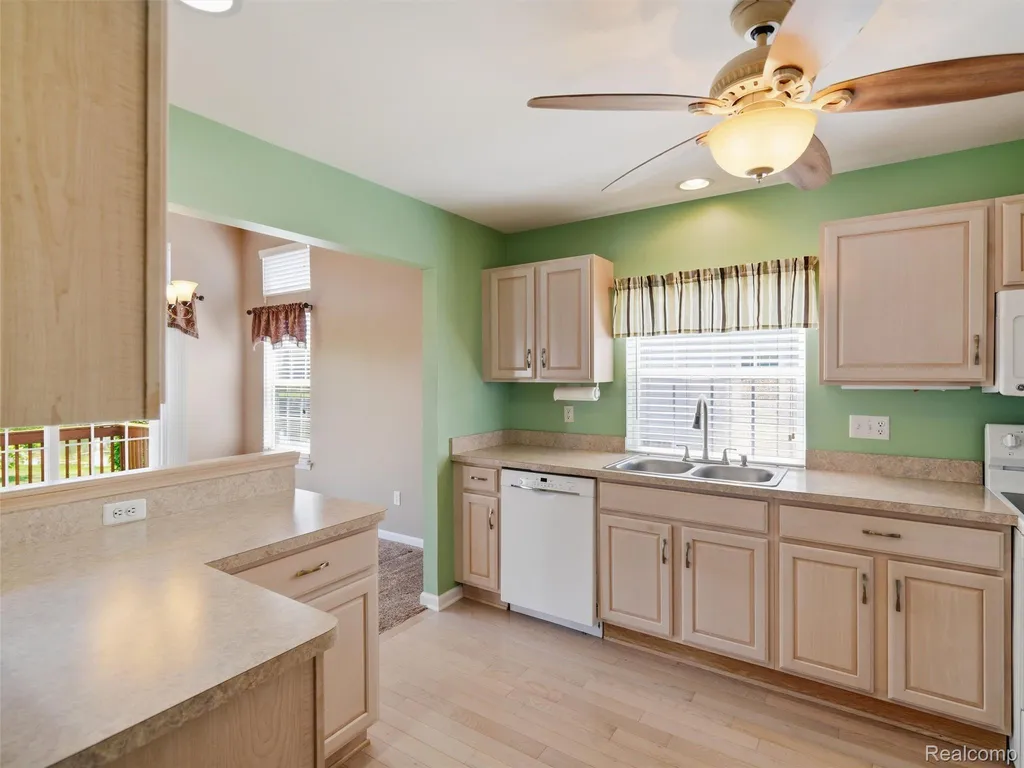 6394 Heron Park Way Independence Charter Township MI 48346