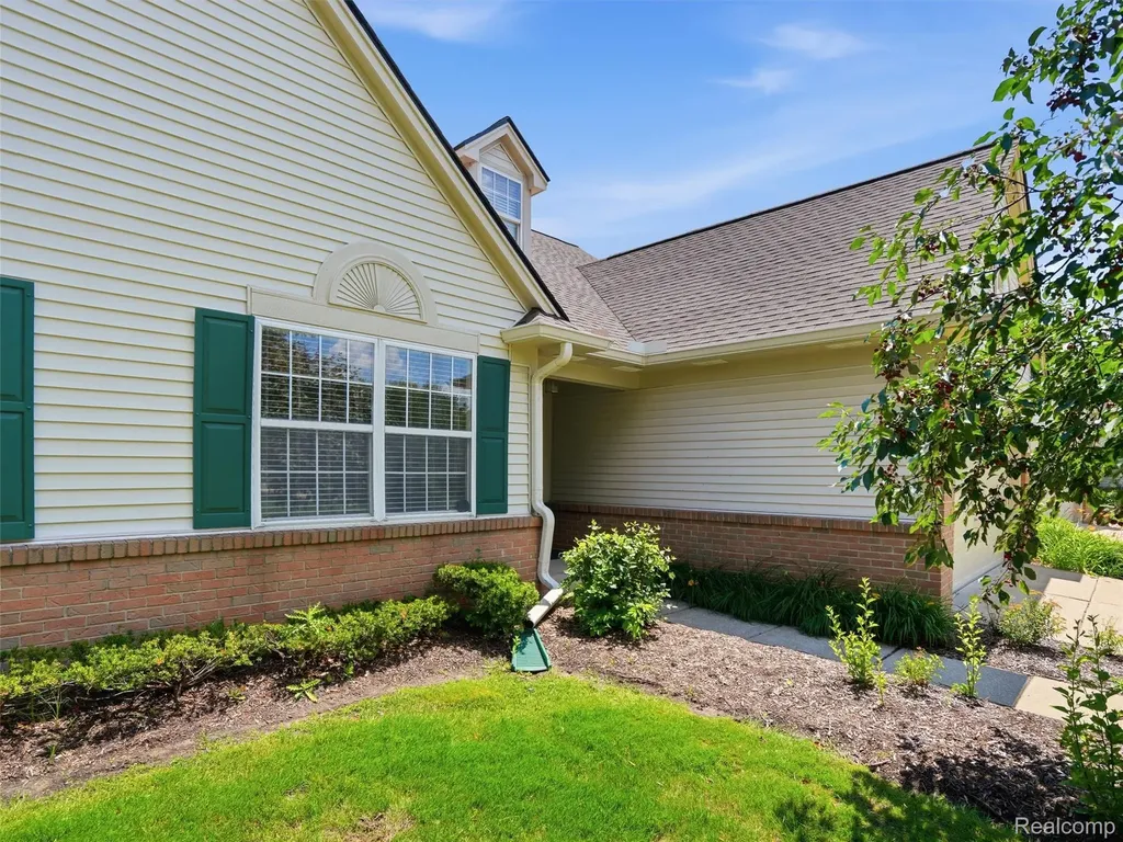 6394 Heron Park Way Independence Charter Township MI 48346