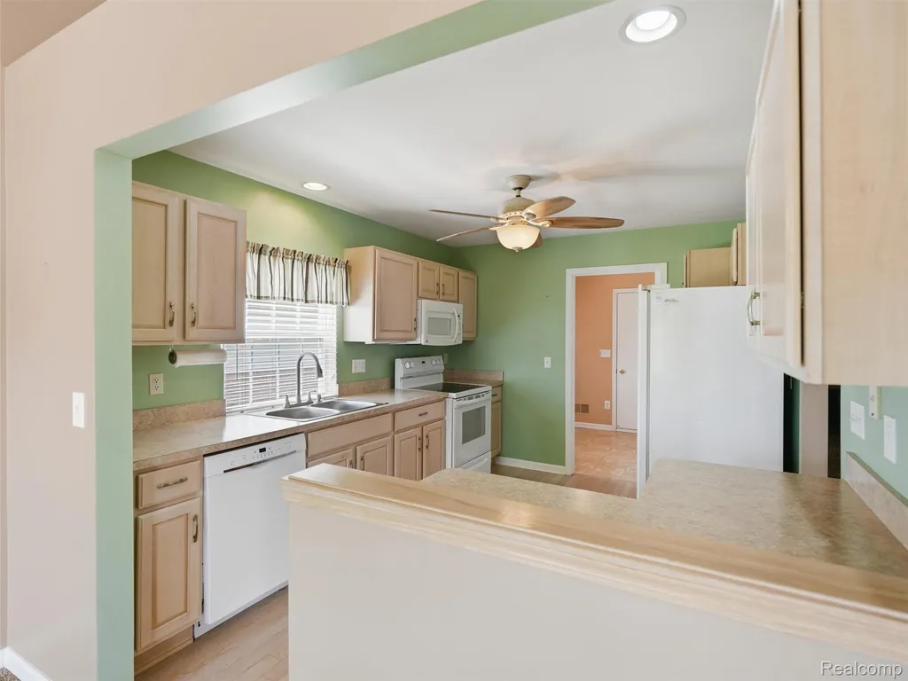 6394 Heron Park Way Independence Charter Township MI 48346