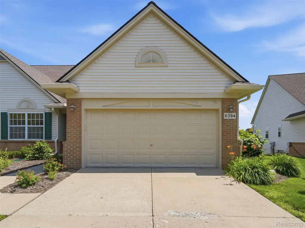 6394 Heron Park Way Independence Charter Township MI 48346
