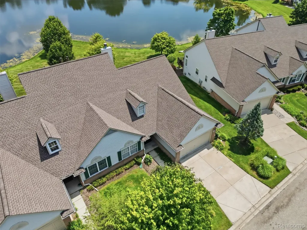 6394 Heron Park Way Independence Charter Township MI 48346