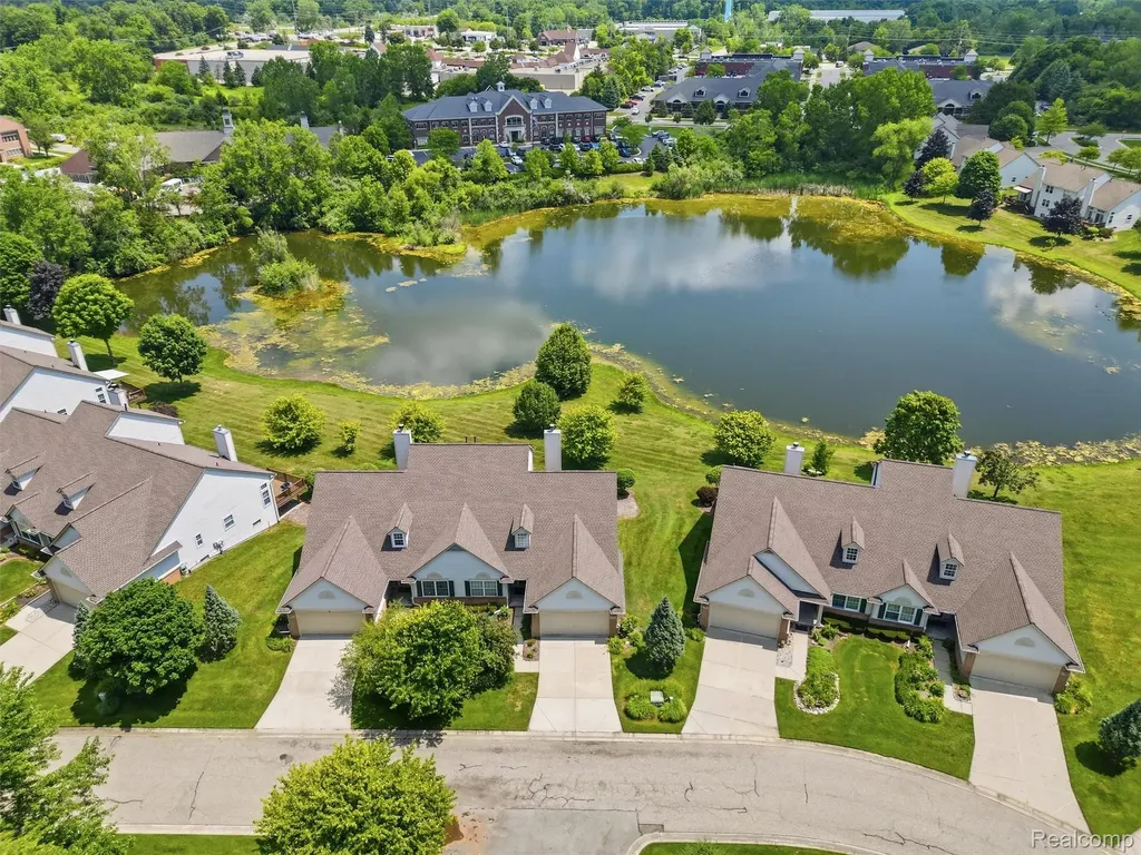 6394 Heron Park Way Independence Charter Township MI 48346