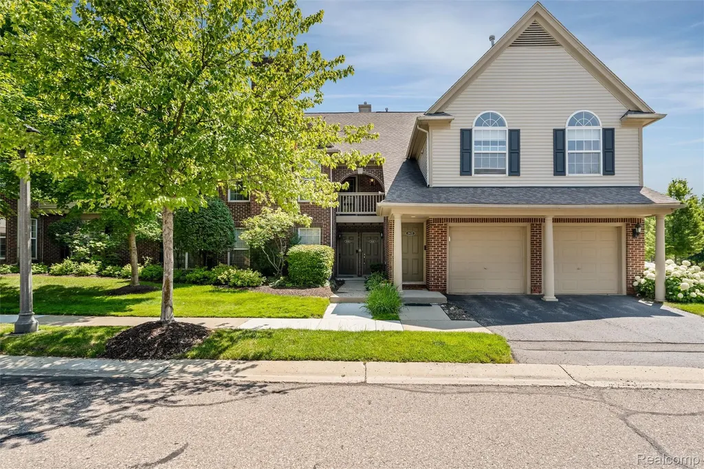 28126 Carlton Way Drive Novi City MI 48377