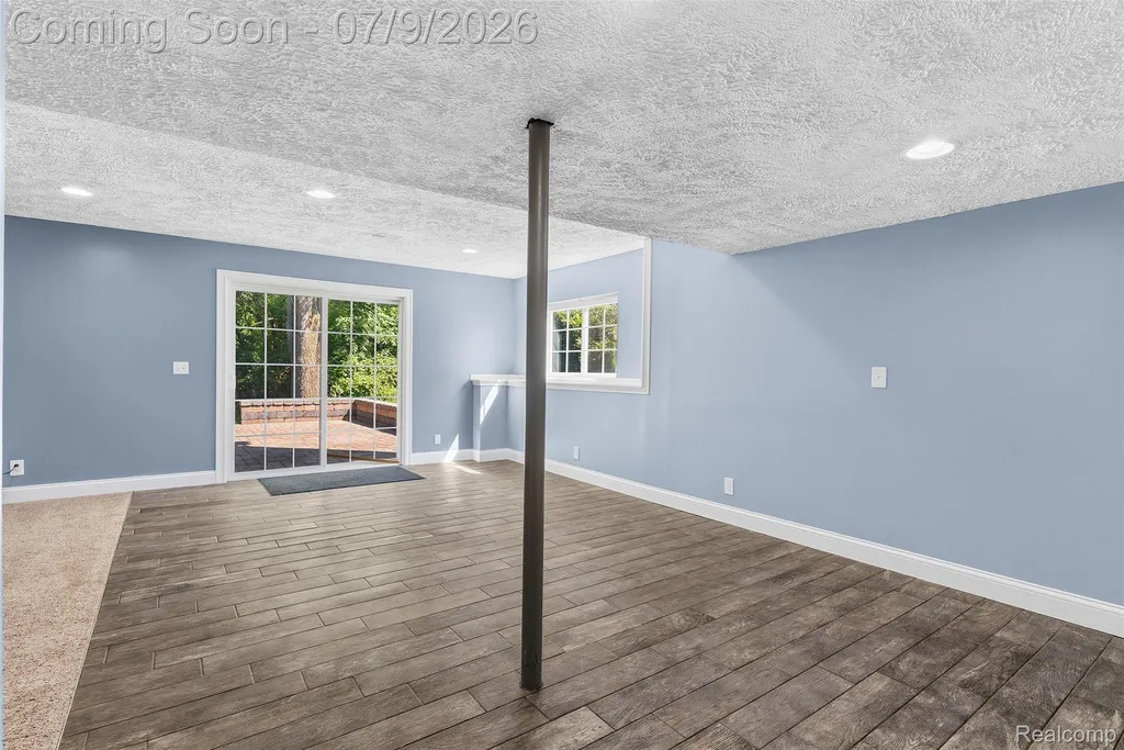 9285 Pine Walk Pass Argentine Township MI 48451
