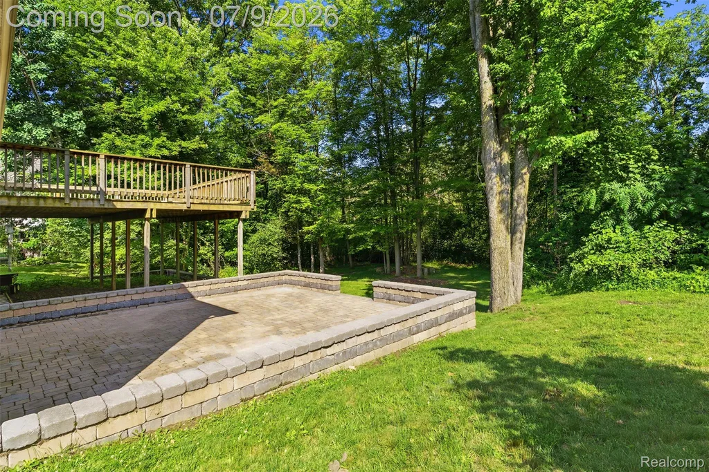 9285 Pine Walk Pass Argentine Township MI 48451