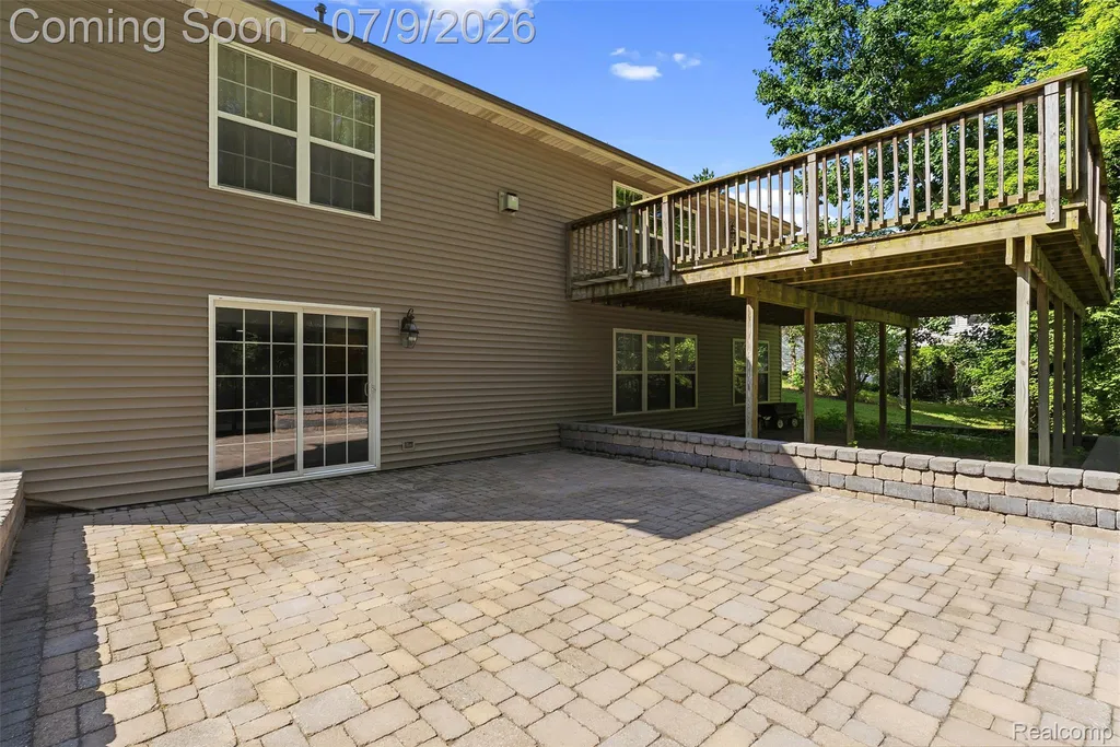 9285 Pine Walk Pass Argentine Township MI 48451