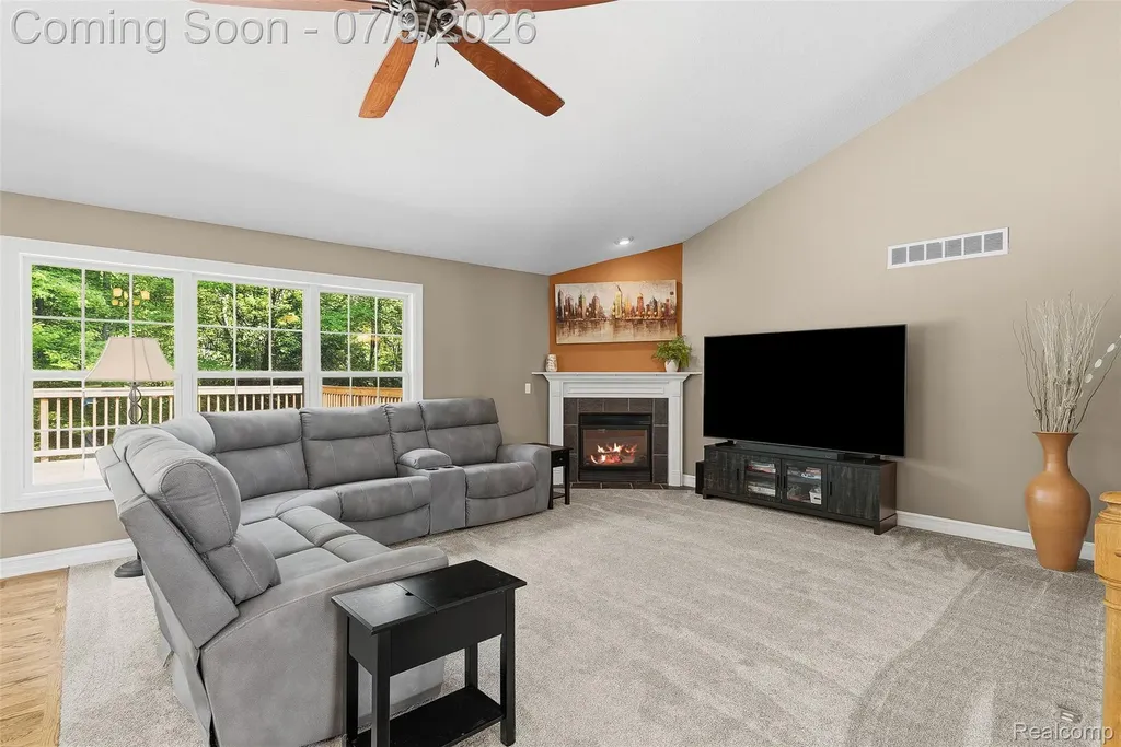 9285 Pine Walk Pass Argentine Township MI 48451