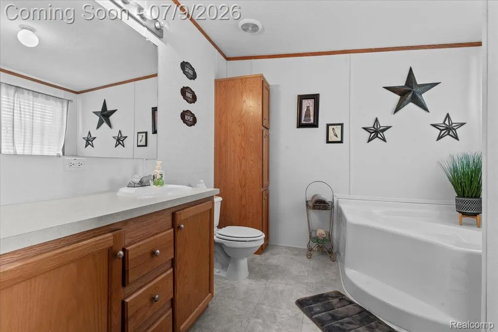 49770 Elk Trail Shelby Charter Township MI 48315