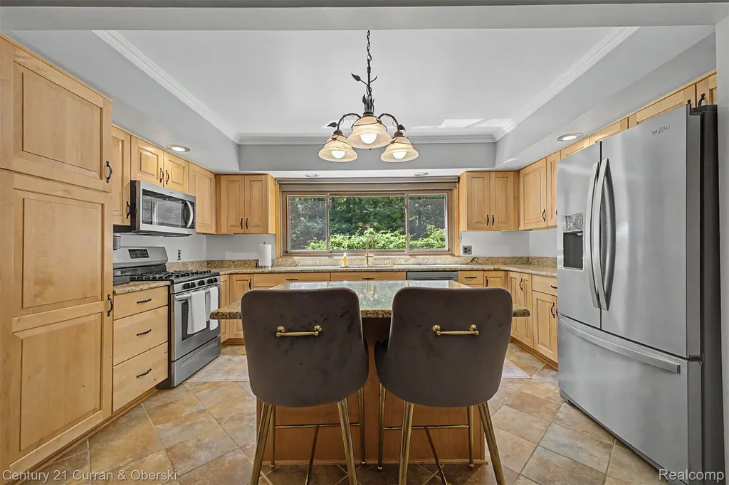 17620 Fox Glen Drive Riverview City MI 48193