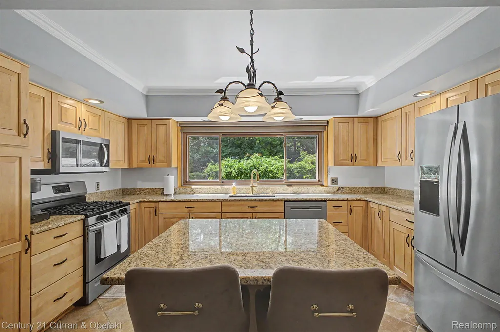 17620 Fox Glen Drive Riverview City MI 48193