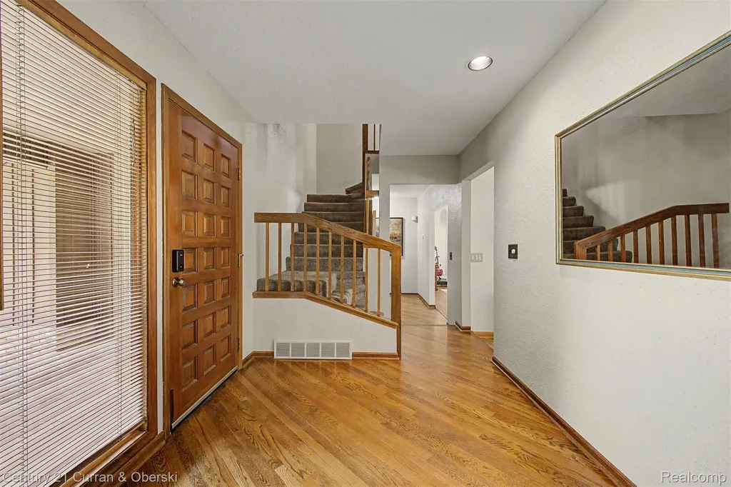 17620 Fox Glen Drive Riverview City MI 48193