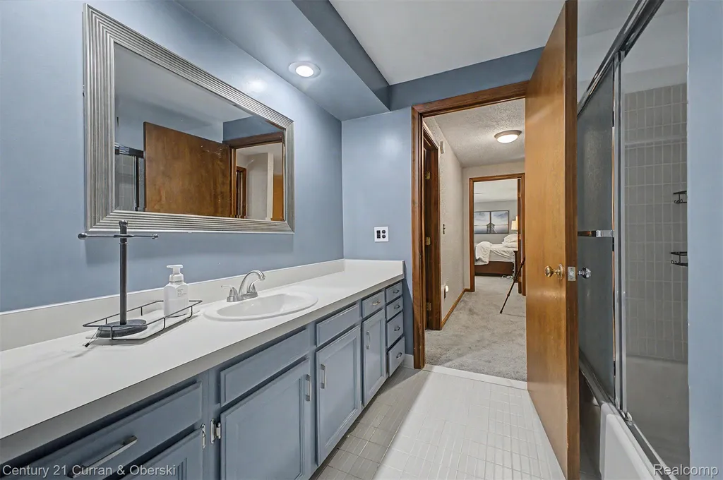 17620 Fox Glen Drive Riverview City MI 48193