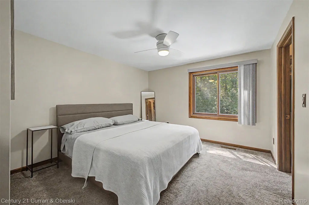 17620 Fox Glen Drive Riverview City MI 48193
